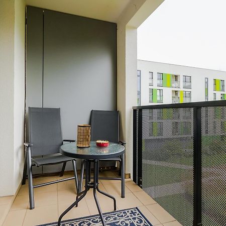Family Apartment Zoliborz By Noclegi Renters Варшава Экстерьер фото