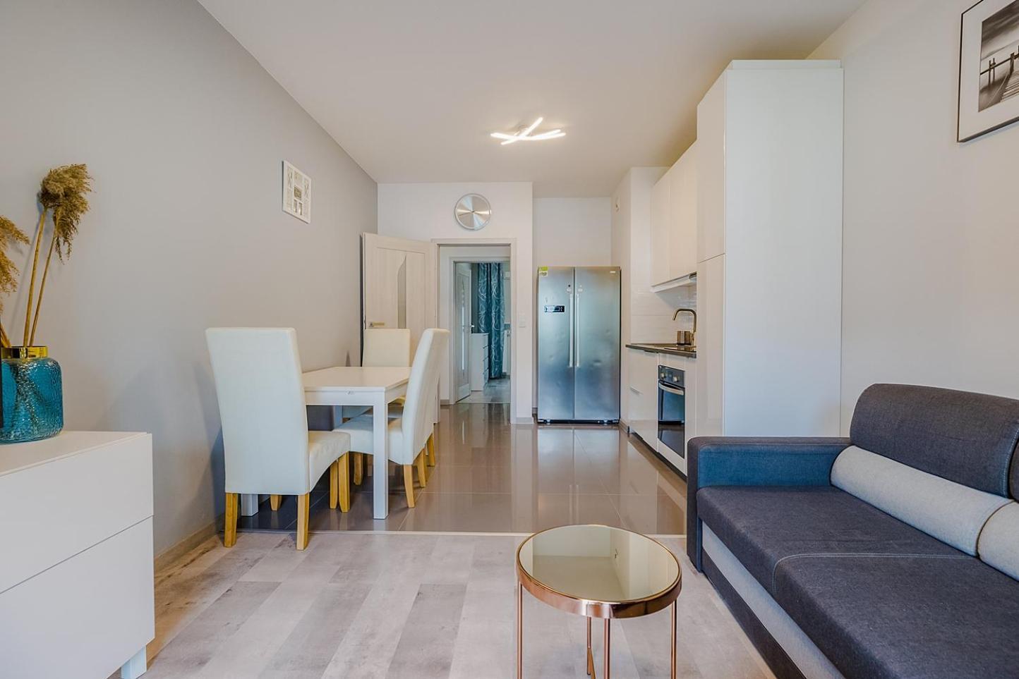 Family Apartment Zoliborz By Noclegi Renters Варшава Экстерьер фото